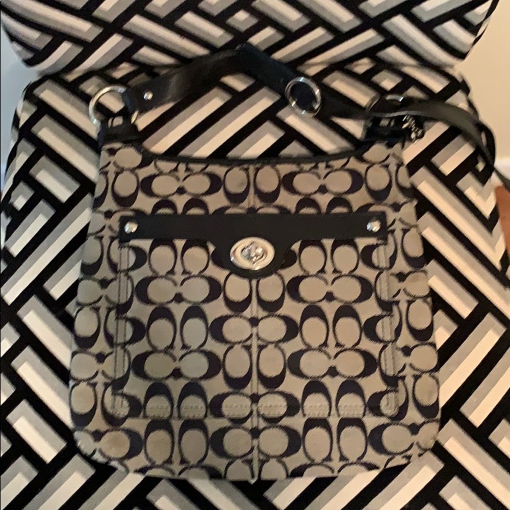💚 Coach Crossbody Bag